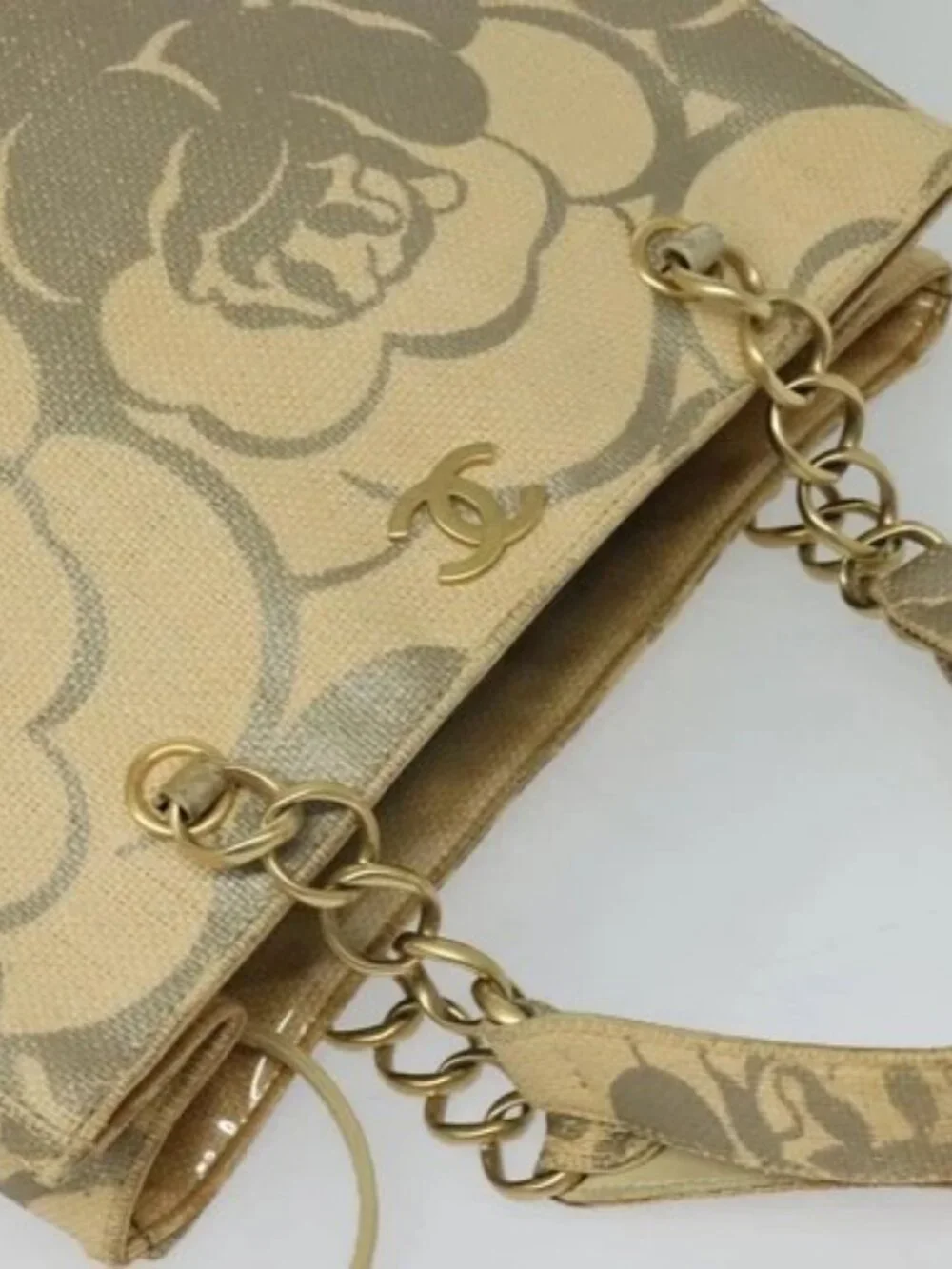 CHANEL Camelia Chain Tote Bag Straw Beige CC Auth 122907